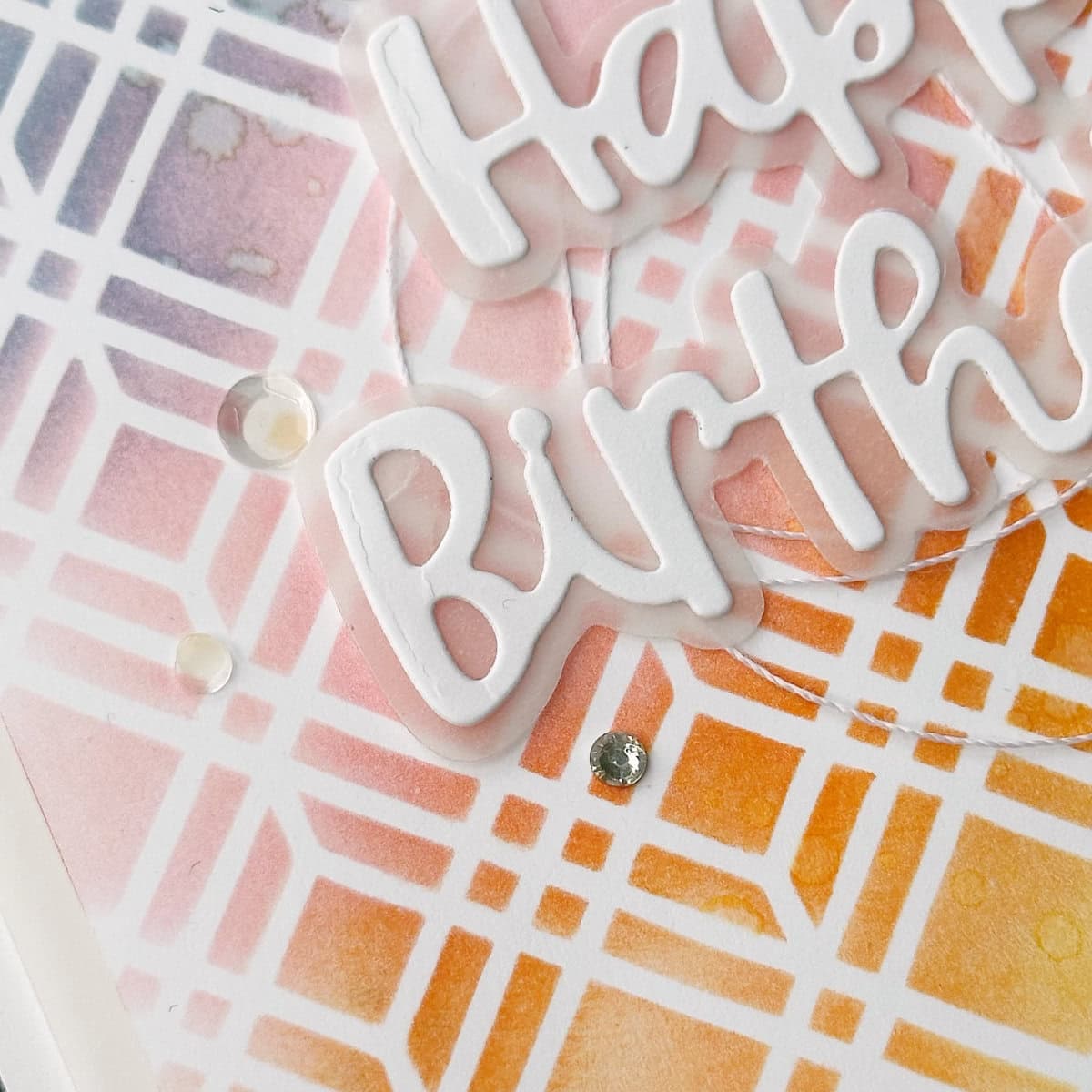 Geburtstagskarte basteln mit Regenbogen Hintergrund: Detailansicht Text
