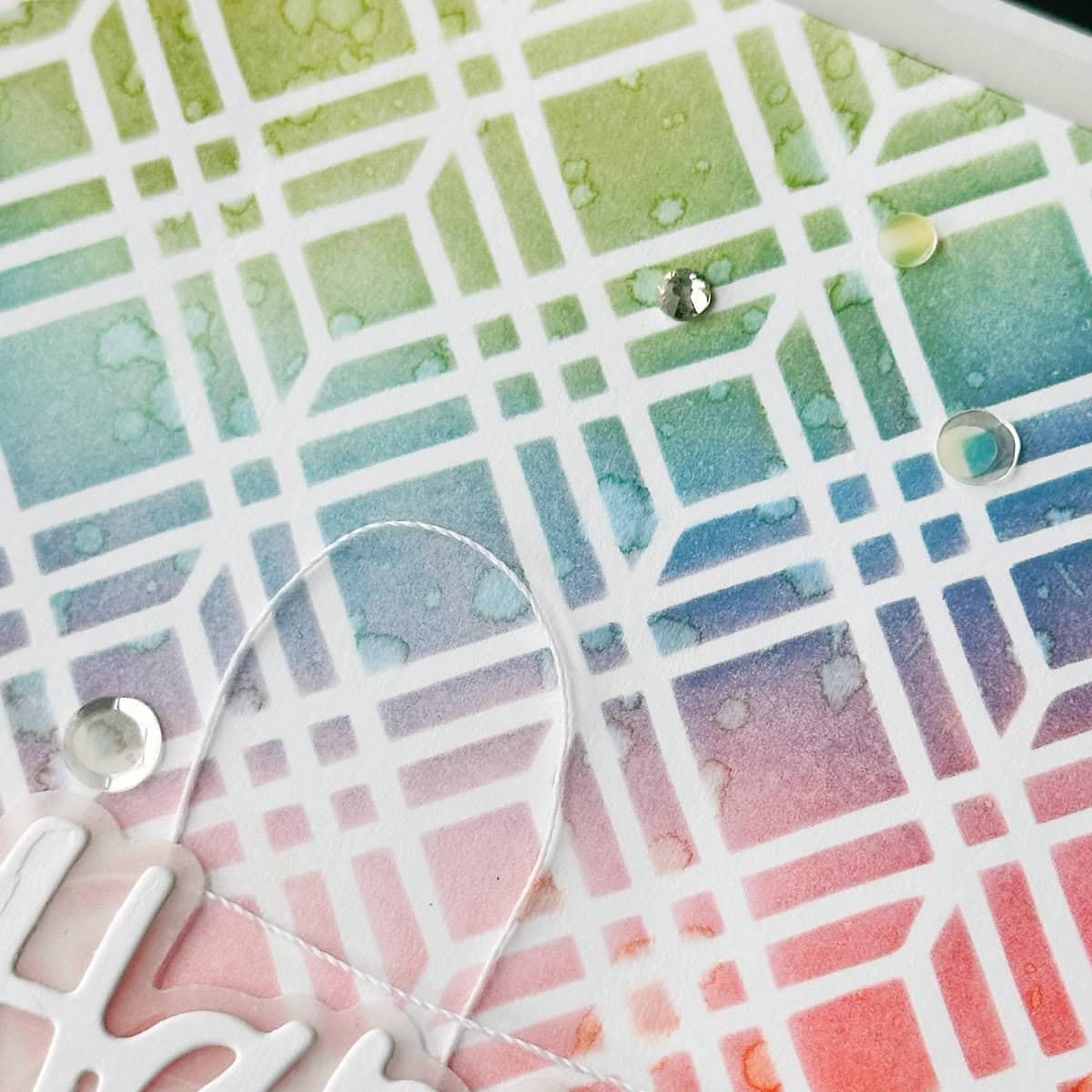 Geburtstagskarte basteln mit Regenbogen Hintergrund: Detailansicht